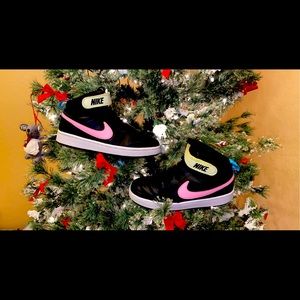 Nike Court Borough Mid‎ 2 GS 'Black Pink Blue Fury' CD7782-002